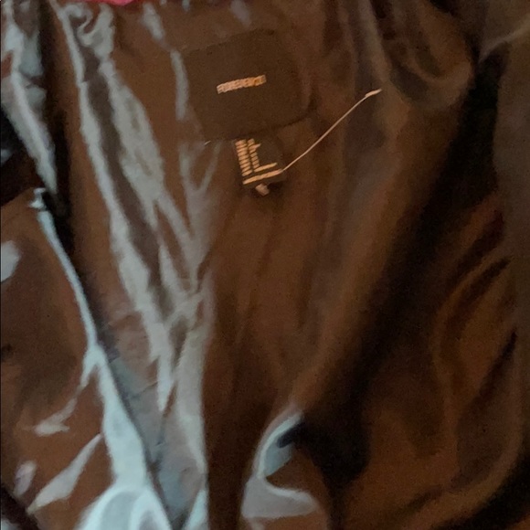 burgandy jacket - Picture 3 of 5